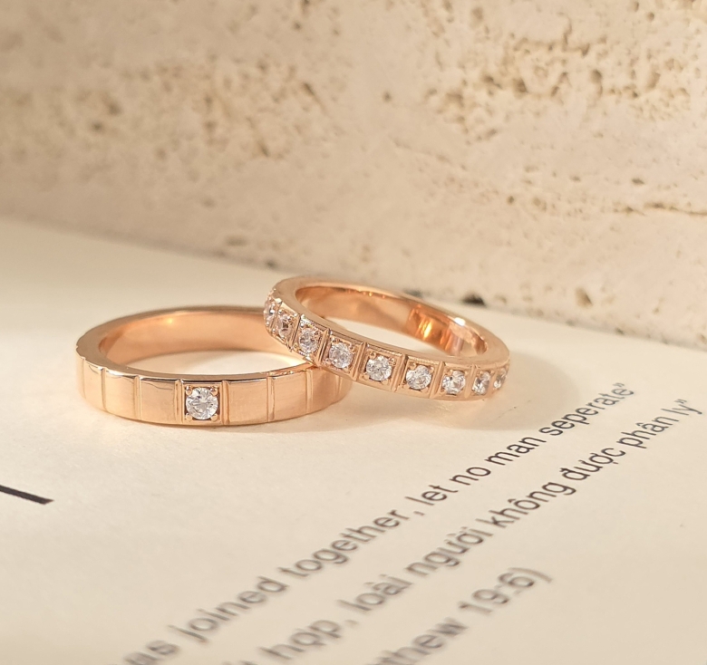 Nhẫn 1h Khúc Vuông Trơn Hồng + Nhẫn Khúc Vuông Tấm Italy