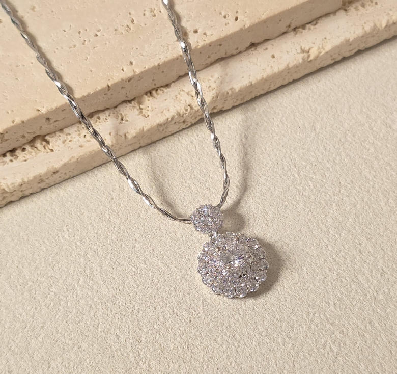 Mặt Chủ Hoa Tròn Kết Tấm Italy