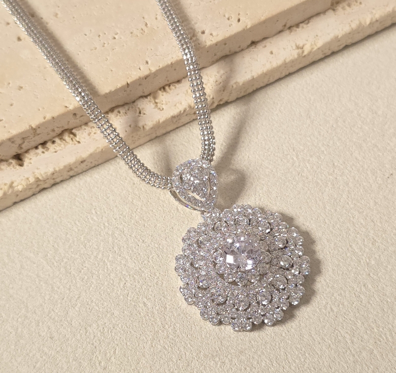 Mặt Chủ Hoa Tròn Kết Đá Trắng Italy