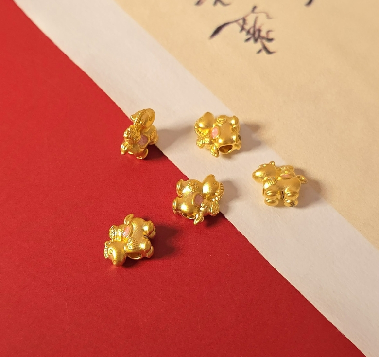 Charm Ngựa Pony Túi Tiền 24K