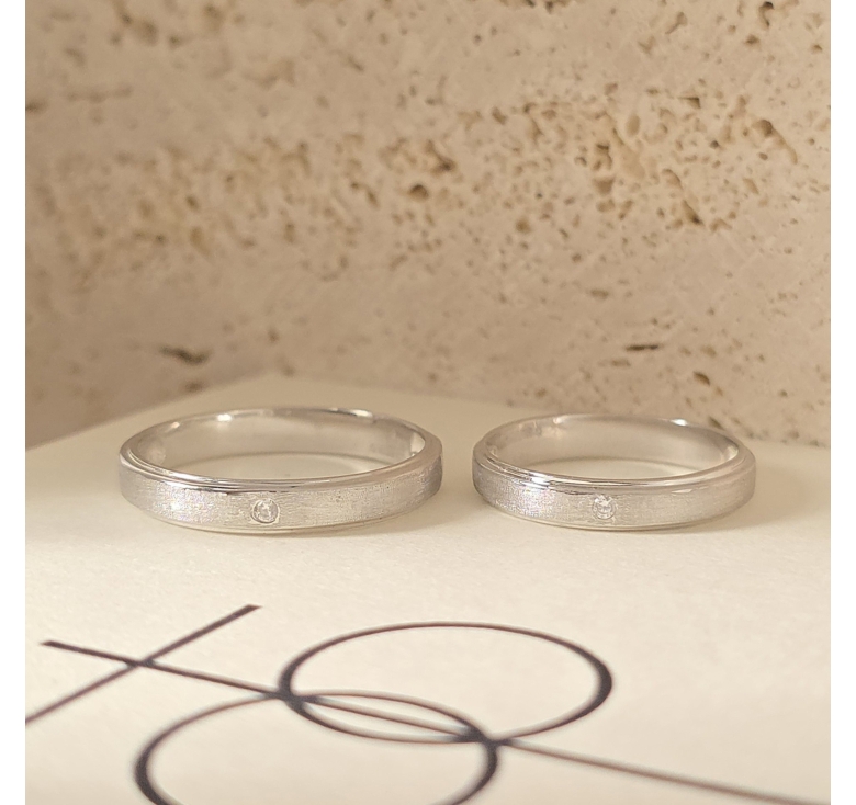 Nhẫn 1 Hột Chạm Cát Italy