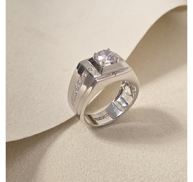 Nhẫn Chủ Vuông Trơn 4h Nhí Đai 1hg Tấm Italy